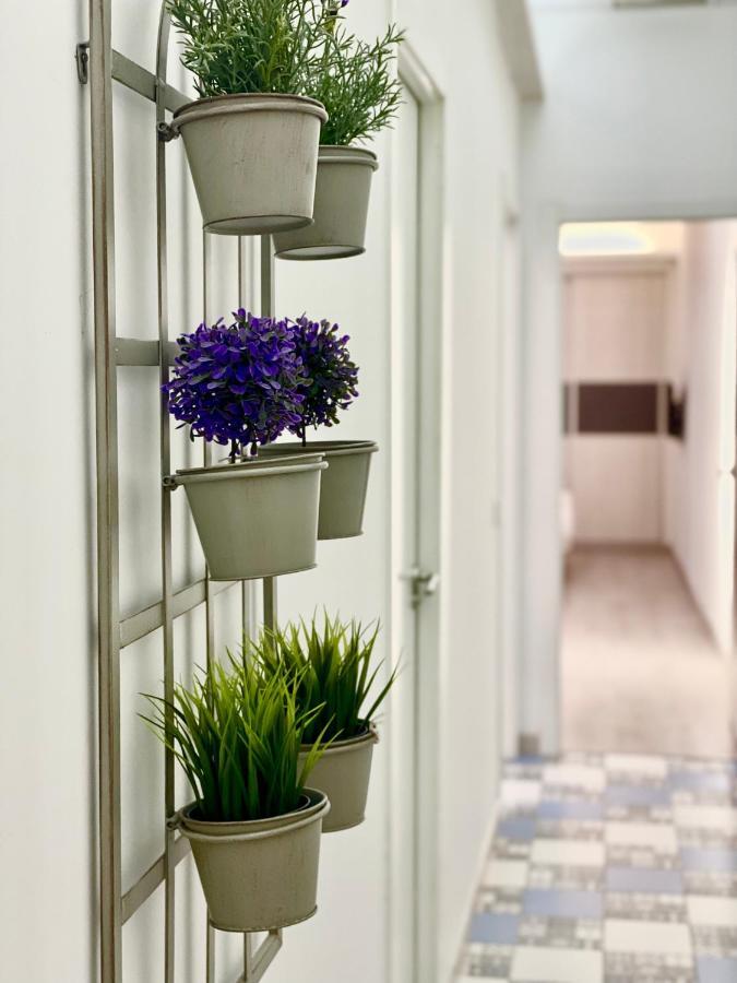 Charming Puerta Del Sol Center Apartment Madrid Exterior photo