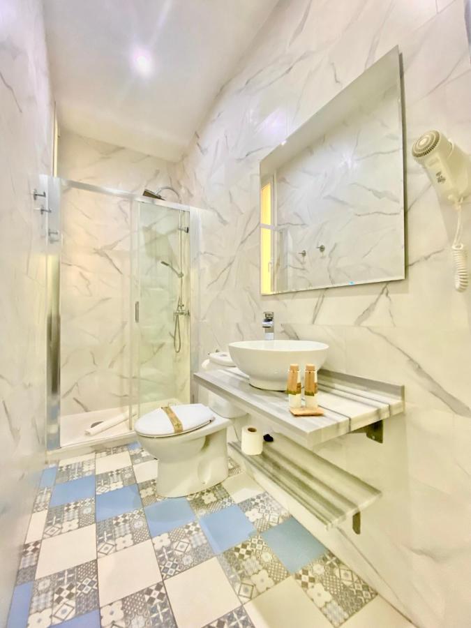 Charming Puerta Del Sol Center Apartment Madrid Exterior photo