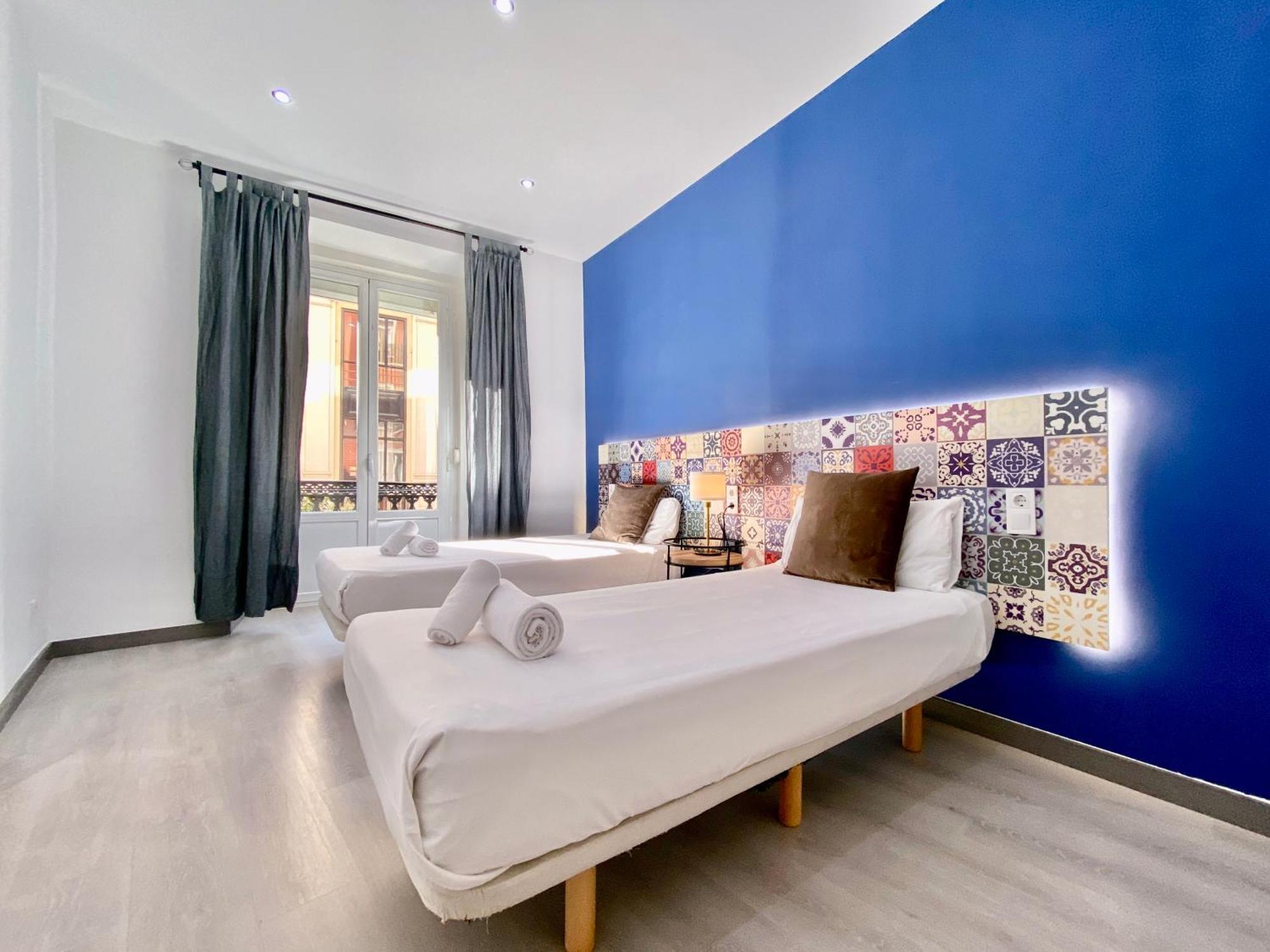 Charming Puerta Del Sol Center Apartment Madrid Exterior photo